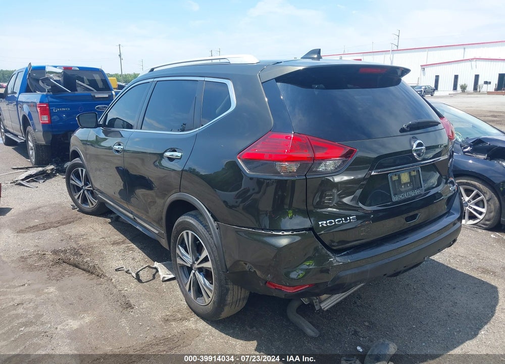 2017 NISSAN ROGUE SL VIN: JN8AT2MV1HW262152