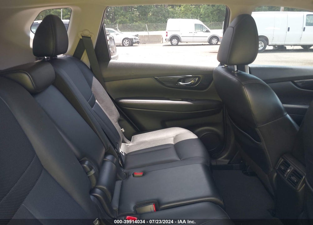 2017 NISSAN ROGUE SL VIN: JN8AT2MV1HW262152