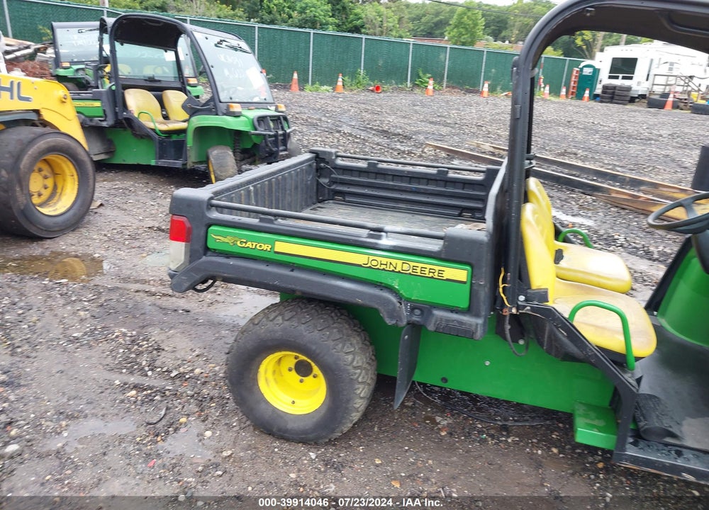 2014 JOHN DEERE TE 4X2 VIN: 1M0T145EPEM090241