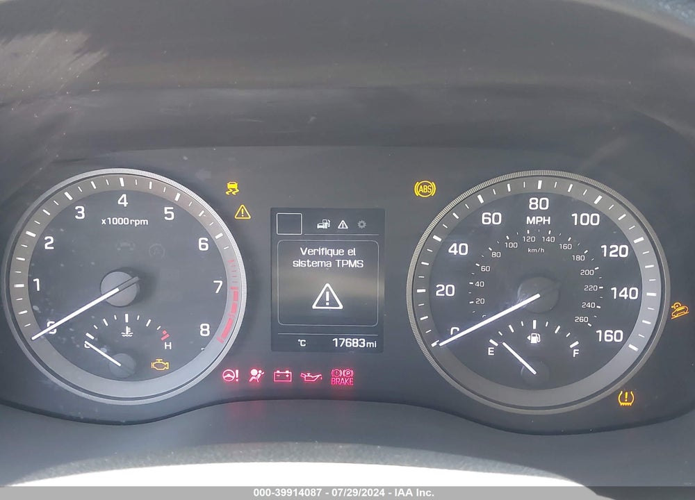 2018 HYUNDAI TUCSON SE VIN: KM8J23A42JU790649