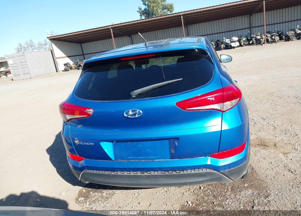 2018 HYUNDAI TUCSON SE VIN: KM8J23A42JU790649