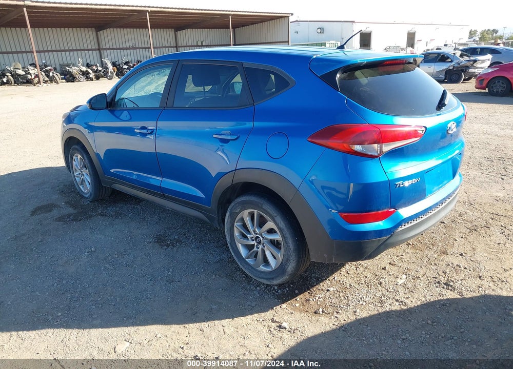 2018 HYUNDAI TUCSON SE VIN: KM8J23A42JU790649