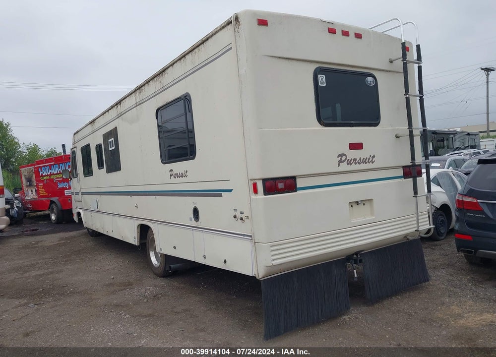 1994 CHEVROLET P30 VIN: 1GBKP37N2R3315227