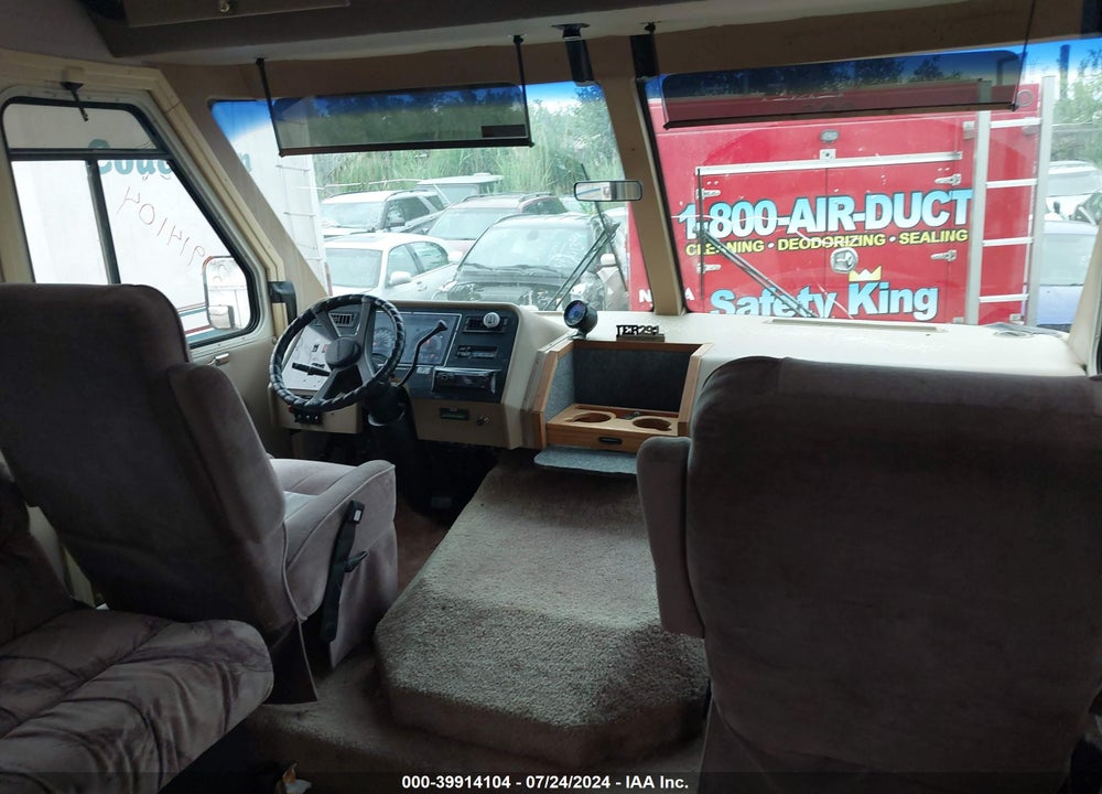 1994 CHEVROLET P30 VIN: 1GBKP37N2R3315227