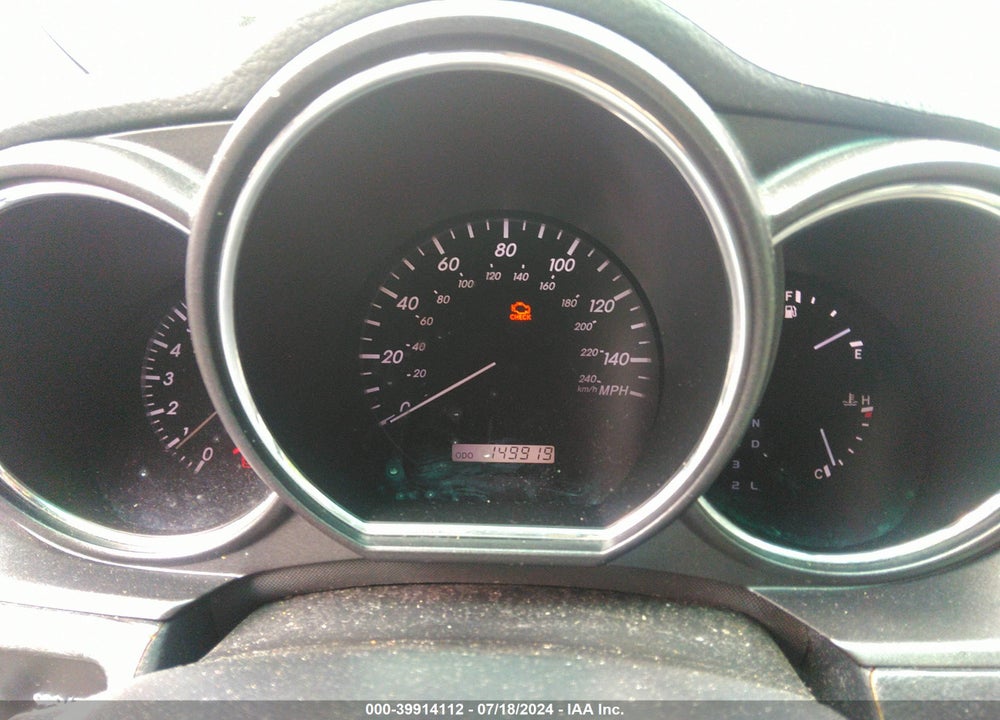 2005 LEXUS RX 330 VIN: JTJHA31U250090744