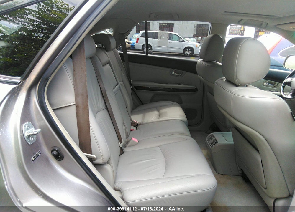 2005 LEXUS RX 330 VIN: JTJHA31U250090744