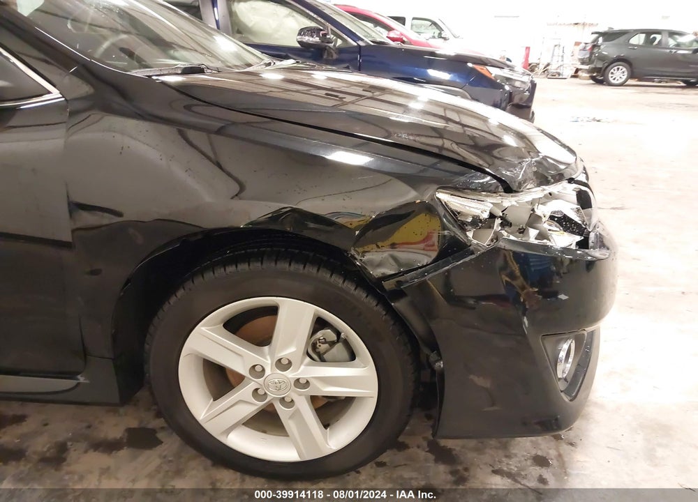 2014 TOYOTA CAMRY SE VIN: 4T1BF1FKXEU756985