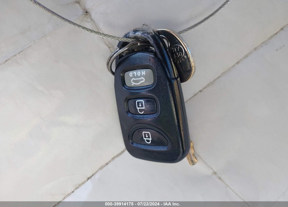2011 HYUNDAI ELANTRA GLS VIN: 5NPDH4AE6BH035109