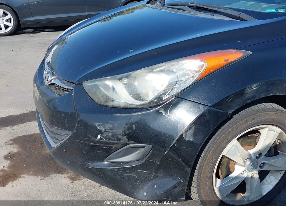 2011 HYUNDAI ELANTRA GLS VIN: 5NPDH4AE6BH035109