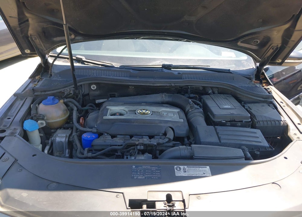 2010 VOLKSWAGEN CC SPORT VIN: WVWMP7AN0AE549041