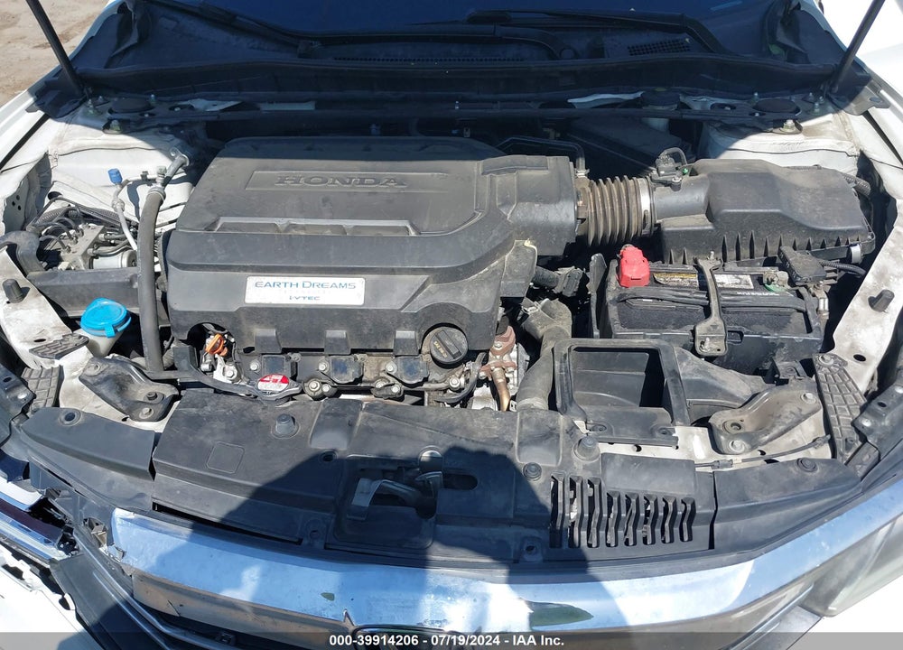 2016 HONDA ACCORD EX-L V-6 VIN: 1HGCR3F86GA032815