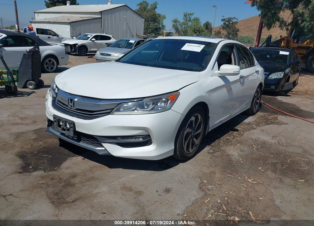 2016 HONDA ACCORD EX-L V-6 VIN: 1HGCR3F86GA032815