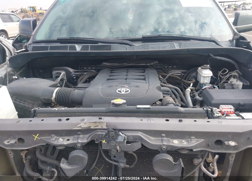 2016 TOYOTA TUNDRA SR5 5.7L V8 VIN: 5TFDW5F17GX502616