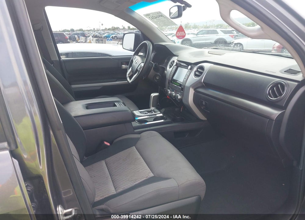 2016 TOYOTA TUNDRA SR5 5.7L V8 VIN: 5TFDW5F17GX502616