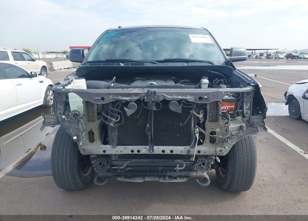 2016 TOYOTA TUNDRA SR5 5.7L V8 VIN: 5TFDW5F17GX502616