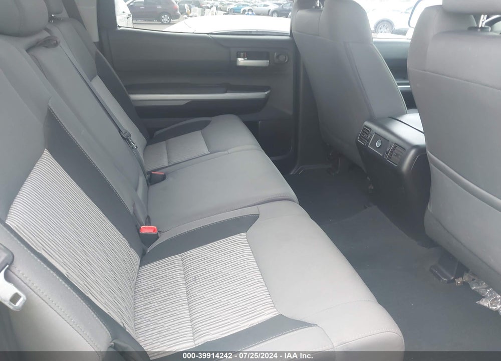 2016 TOYOTA TUNDRA SR5 5.7L V8 VIN: 5TFDW5F17GX502616