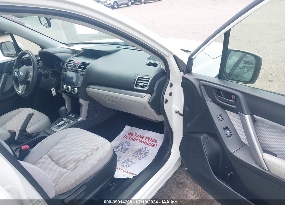 2018 SUBARU FORESTER 2.5I PREMIUM VIN: JF2SJAGC3JH571479