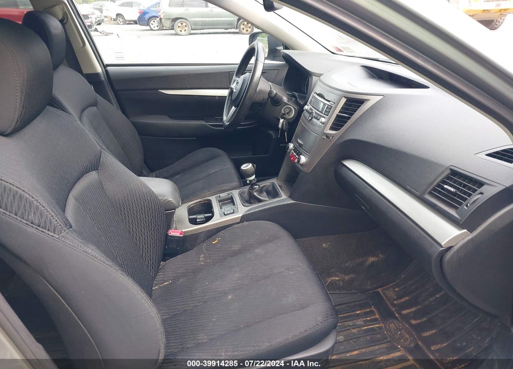 2011 SUBARU OUTBACK 2.5I PREMIUM VIN: 4S4BRBHC8B1443112
