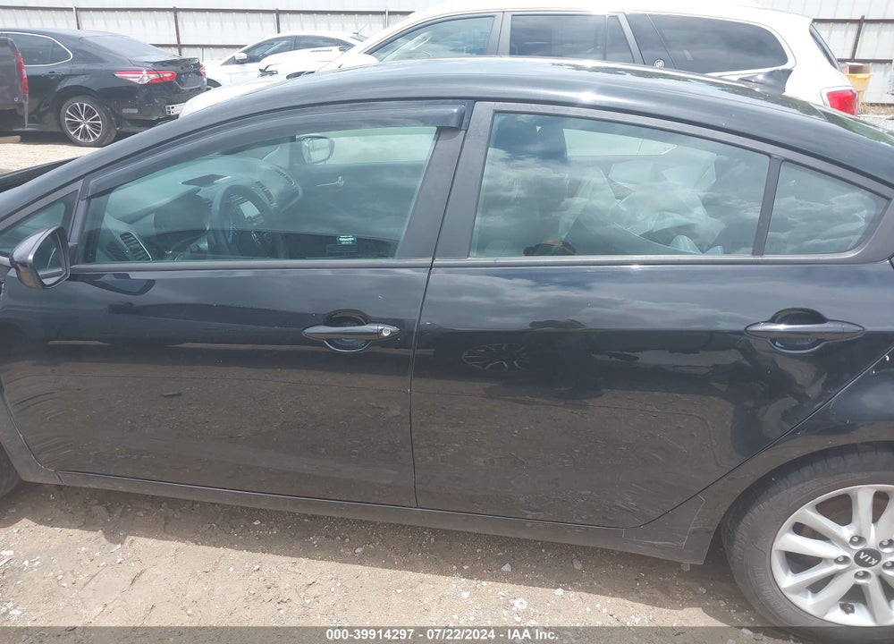 2017 KIA FORTE LX VIN: 3KPFL4A72HE009239