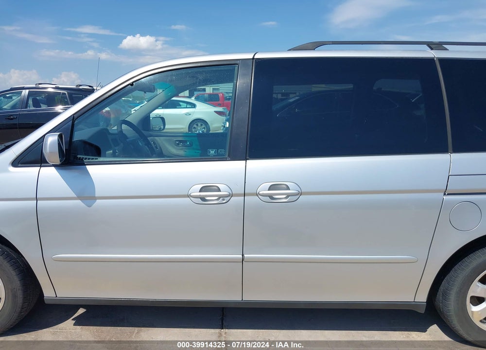 2004 HONDA ODYSSEY EX VIN: 5FNRL18614B014851