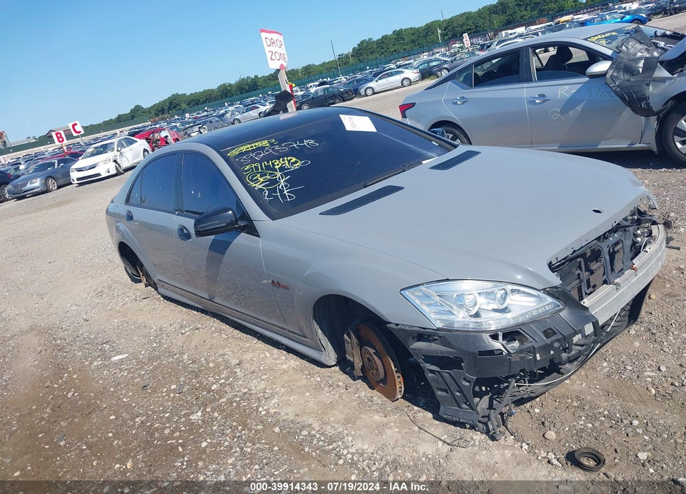 2007 MERCEDES-BENZ S 550 VIN: WDDNG71X97A092080