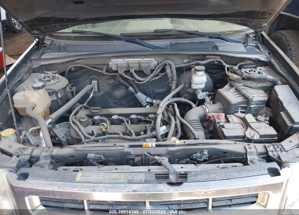 2010 FORD ESCAPE LIMITED VIN: 1FMCU0E78AKA10414