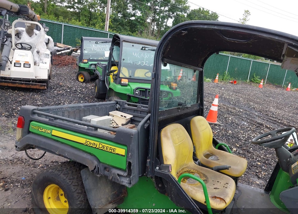 2015 JOHN DEERE TE 4X2 VIN: 1M0T145ELFM100292