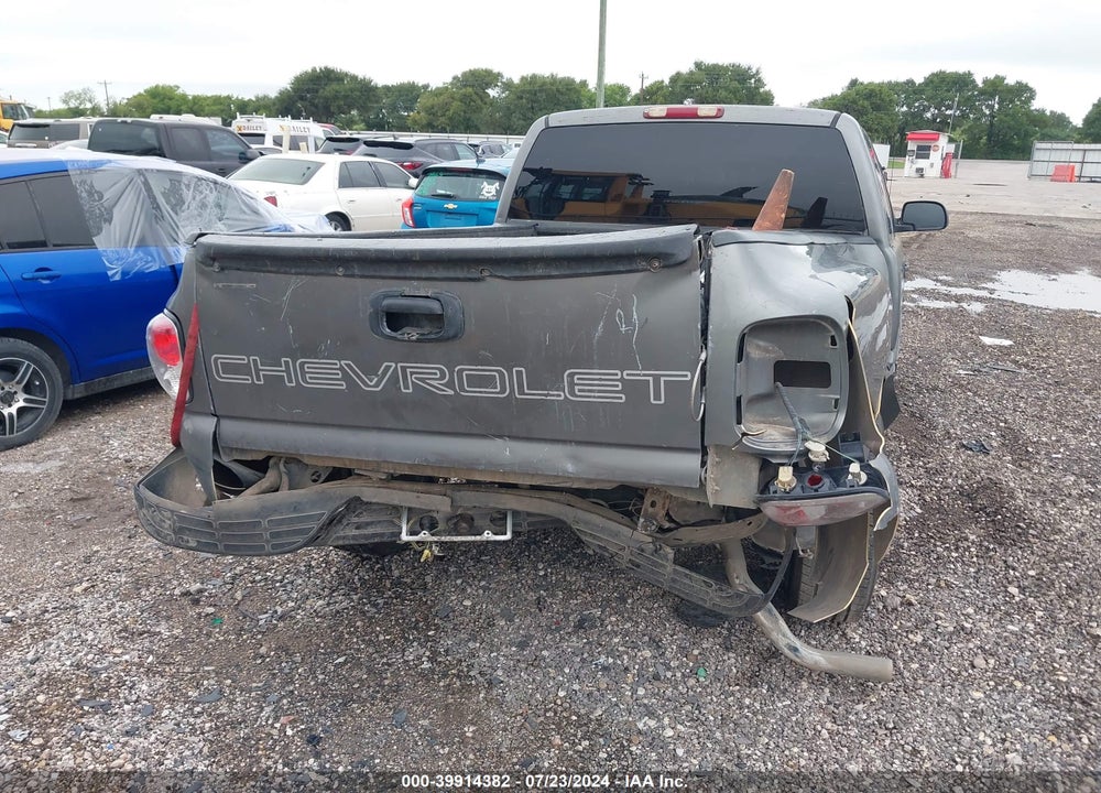 2000 CHEVROLET SILVERADO 1500 VIN: 2GCEC19V1Y1150054