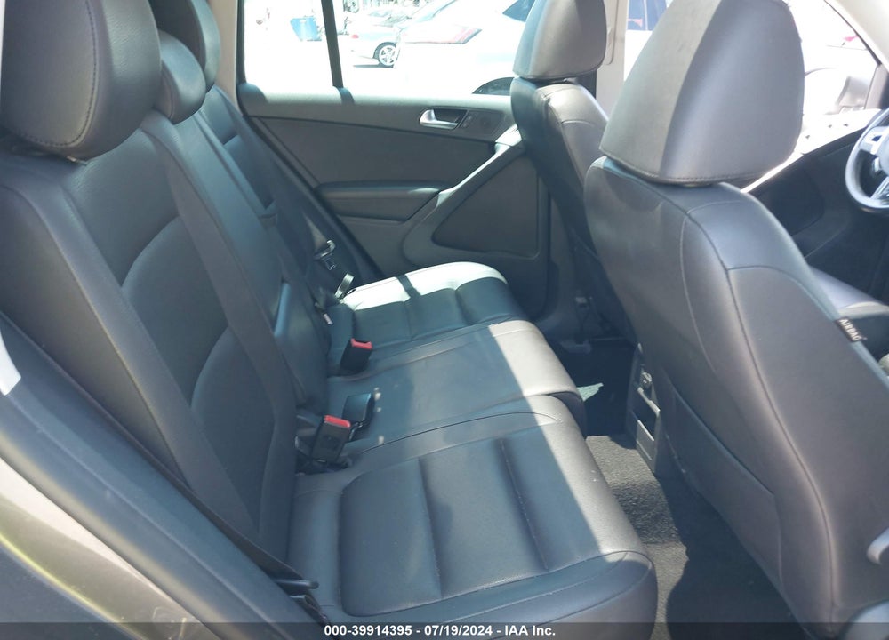 2013 VOLKSWAGEN TIGUAN SE VIN: WVGAV3AX5DW604614