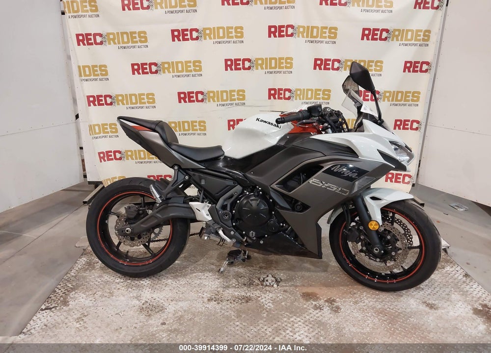2023 KAWASAKI EX650 R VIN: ML5EXER17PDA85297