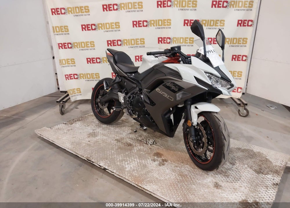 2023 KAWASAKI EX650 R VIN: ML5EXER17PDA85297