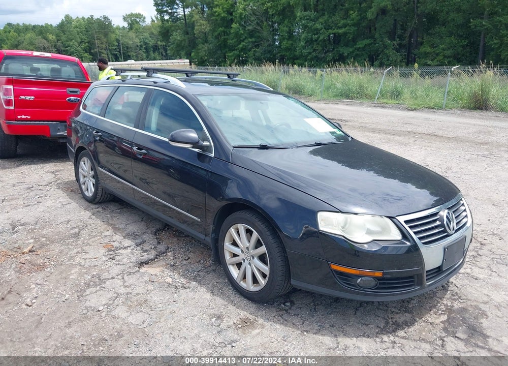 2010 VOLKSWAGEN PASSAT KOMFORT VIN: WVWXL7AN6AE026776