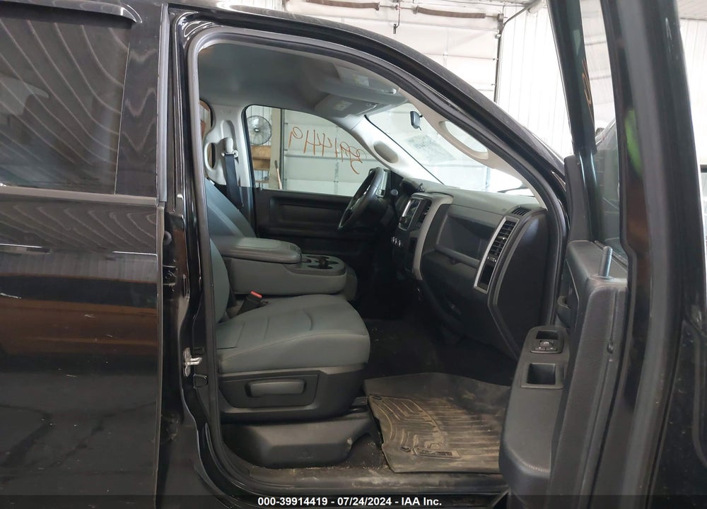 2014 RAM 1500 EXPRESS VIN: 1C6RR7FT2ES137967