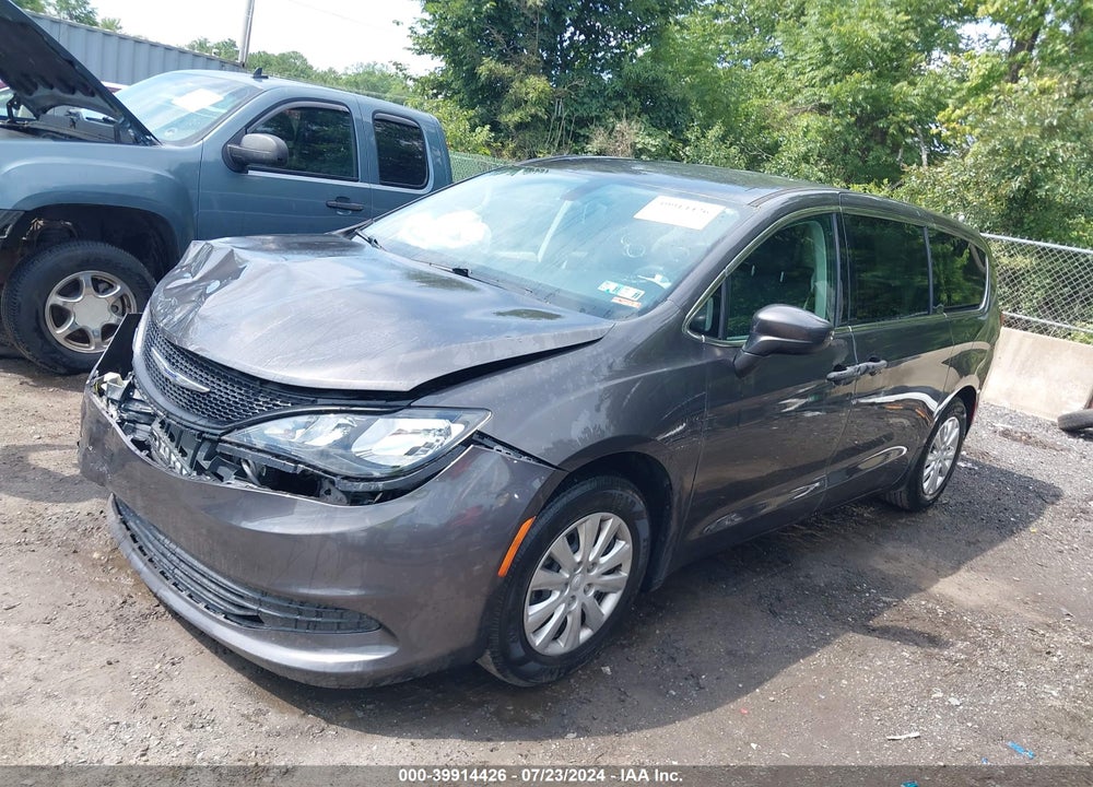 2019 CHRYSLER PACIFICA L VIN: 2C4RC1AG5KR575252