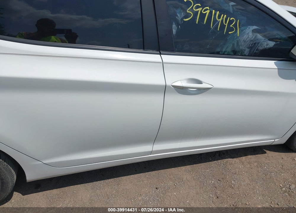 2013 HYUNDAI ELANTRA GLS VIN: 5NPDH4AE0DH394409