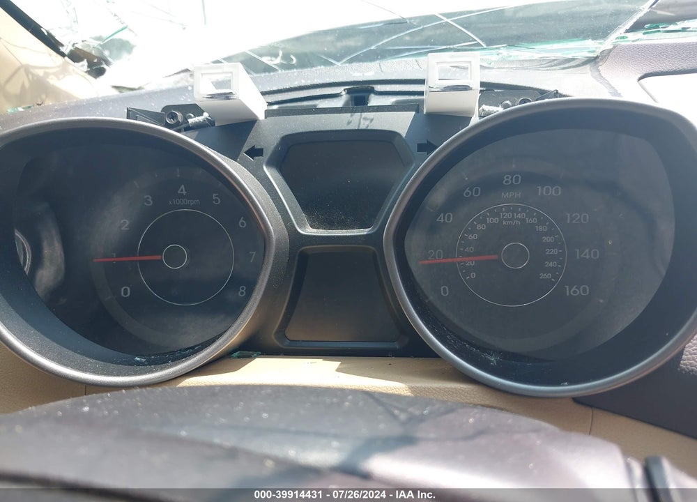 2013 HYUNDAI ELANTRA GLS VIN: 5NPDH4AE0DH394409