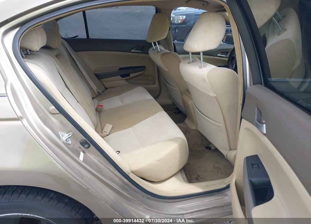 2008 HONDA ACCORD 2.4 LX-P VIN: 1HGCP264X8A138232