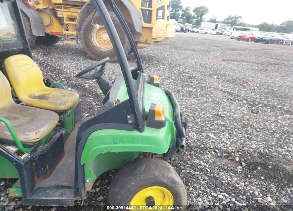 2015 JOHN DEERE TE 4X2 VIN: 1M0T145EKFM100270
