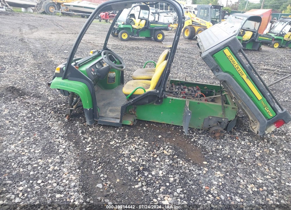 2015 JOHN DEERE TE 4X2 VIN: 1M0T145EKFM100270