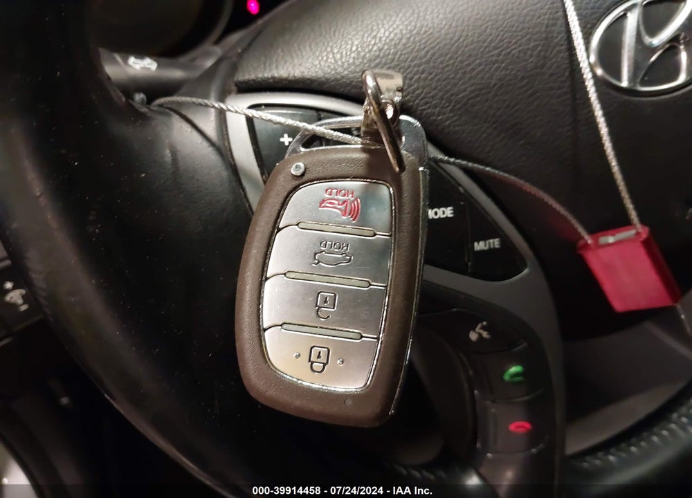 2015 HYUNDAI ELANTRA LIMITED VIN: KMHDH4AE2FU357303