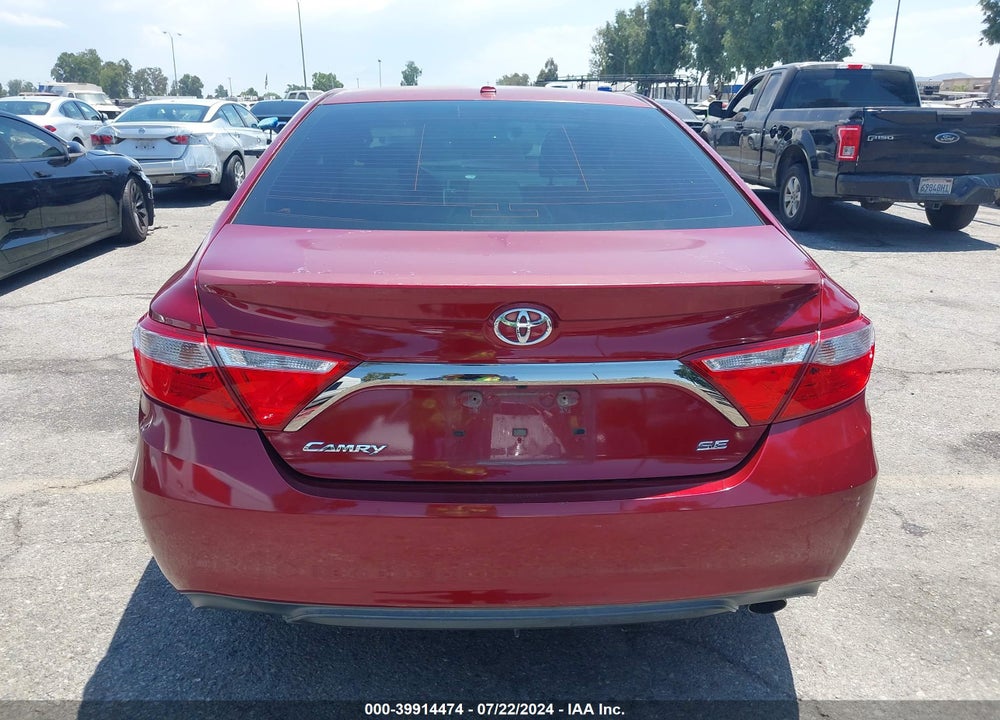 2015 TOYOTA CAMRY SE VIN: 4T1BF1FK9FU900933