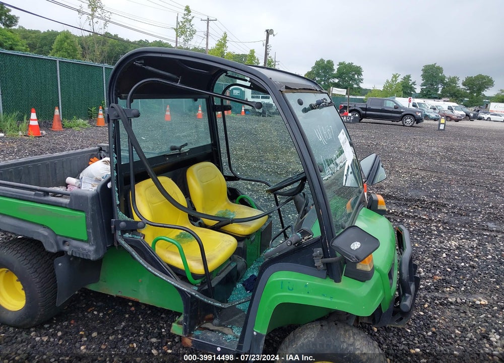 2015 JOHN DEERE TE 4X2 VIN: 1M0T145EEFM100280