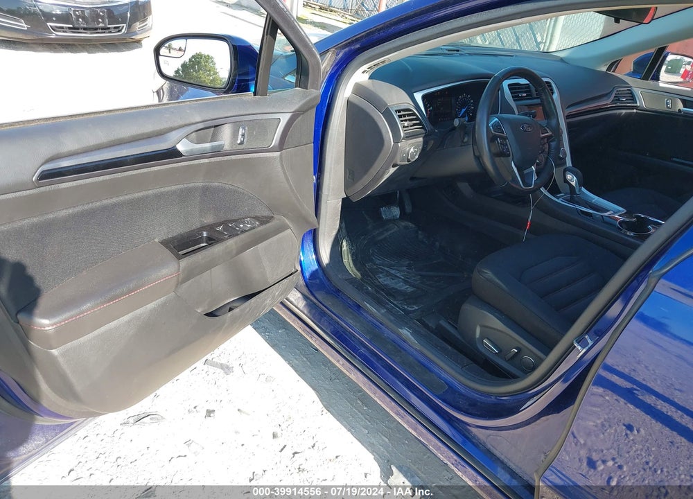 2015 FORD FUSION SE VIN: 3FA6P0HD7FR289633