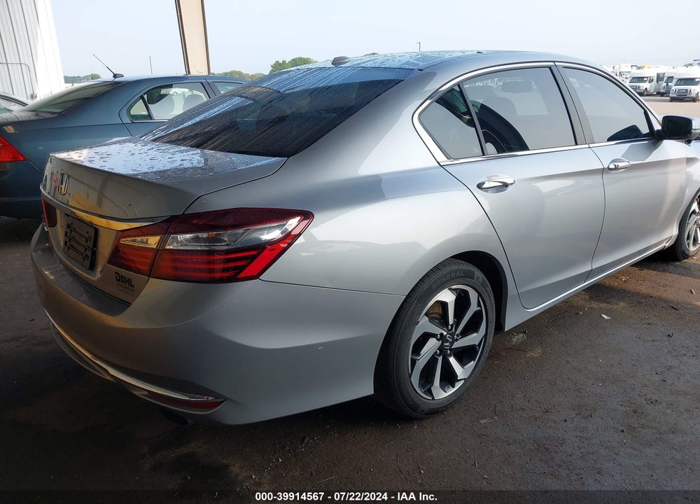 2017 HONDA ACCORD EX-L VIN: 1HGCR2F88HA066573