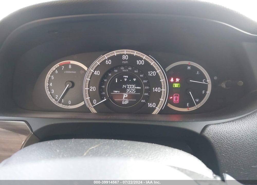 2017 HONDA ACCORD EX-L VIN: 1HGCR2F88HA066573