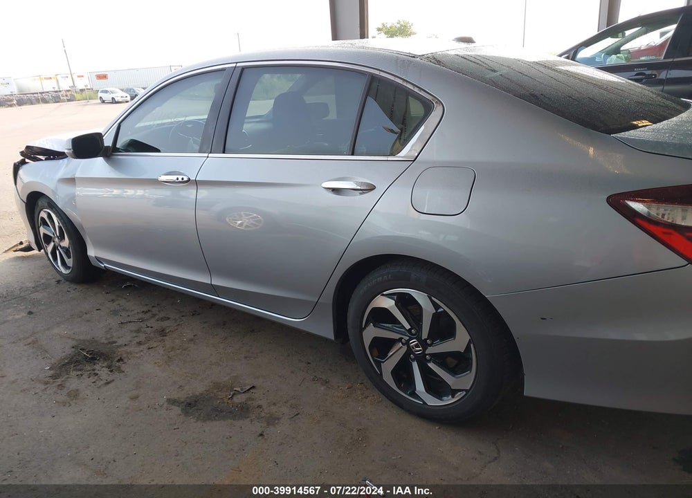 2017 HONDA ACCORD EX-L VIN: 1HGCR2F88HA066573