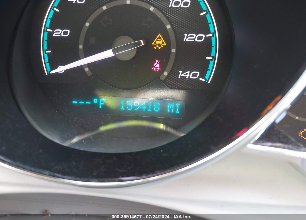 2010 CHEVROLET MALIBU LS VIN: 1G1ZA5E05AF215844