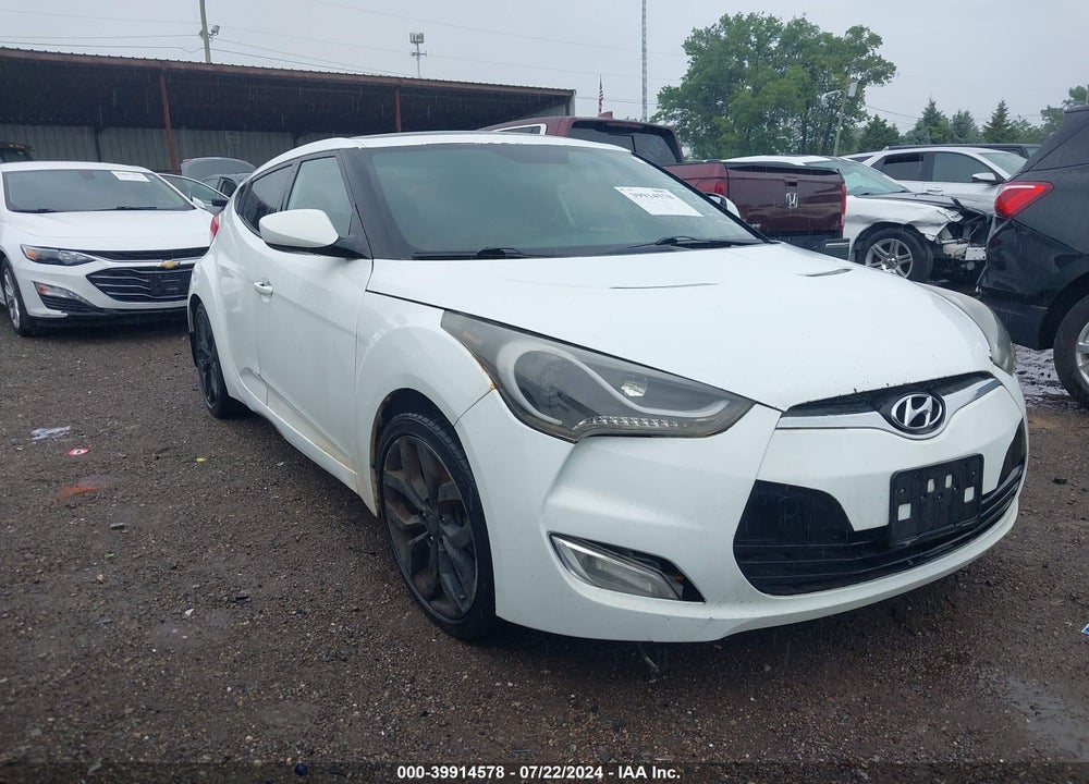 2013 HYUNDAI VELOSTER BASE W/RED VIN: KMHTC6AD7DU155311
