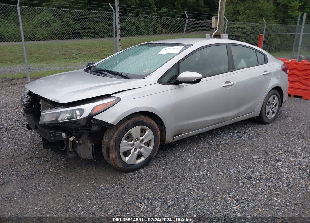 2017 KIA FORTE LX VIN: 3KPFK4A71HE076840