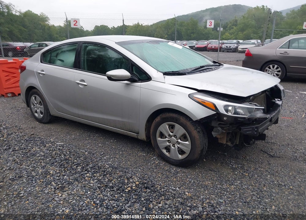 2017 KIA FORTE LX VIN: 3KPFK4A71HE076840